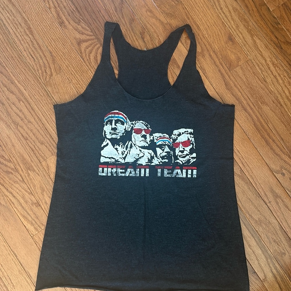 3/$20 Dream Team tank top 🇺🇸